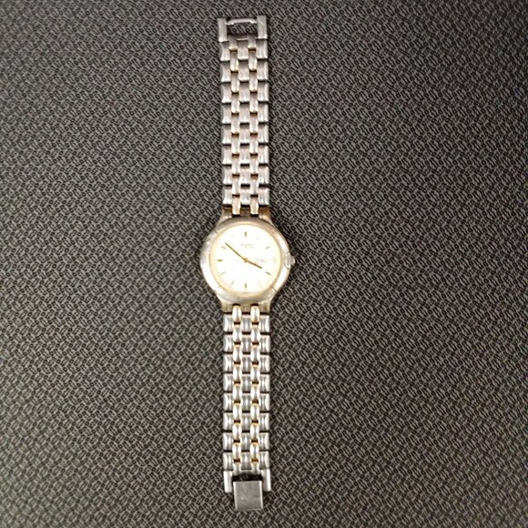 Caravelle By Bulova Mens Quartz Watch With Day/Date Display Stainless Steel Band - Picture 3 of 6